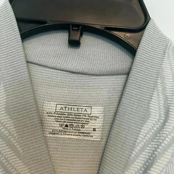 ATHLETA Novelty Light Gray Seamless Active Running Jacket Womens Small - Picture 3 of 4